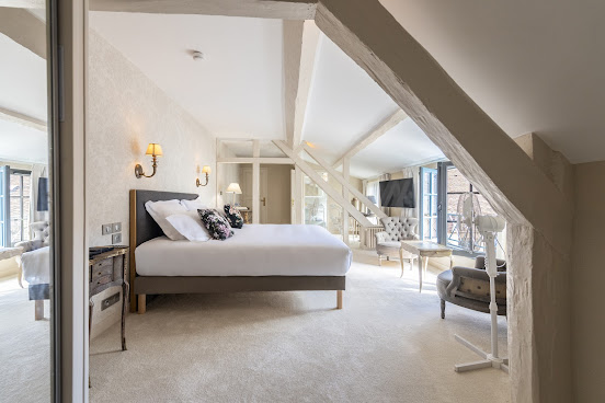 Hotel De La Poste D'avallon by null