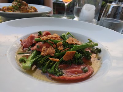 Photos of Cuv&eacute;e