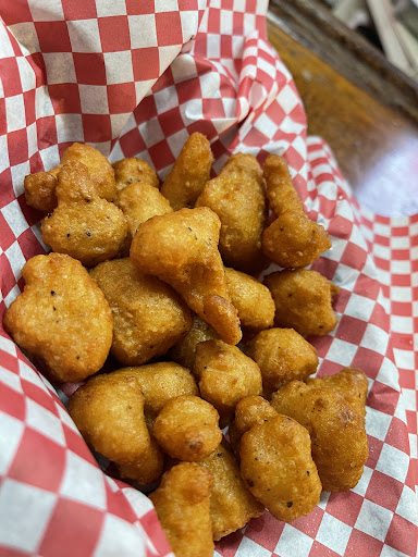 Tanks Bar & Grill - Thumbnail