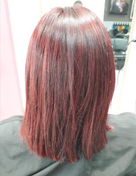 Photo n°22 de Maeva Coiffure à Vitrolles (Salon de coiffure)