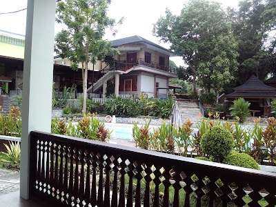 Photos of Green Tropical Hotel