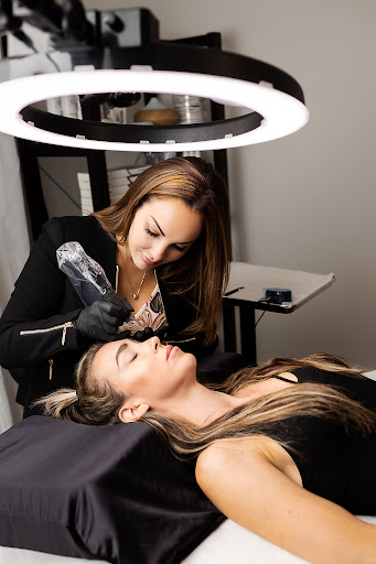 Le Belsa - by Stephanie Cyr - Microblading & Maquillage permanent