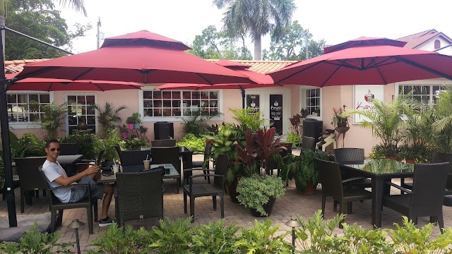 Kunjani Craft Coffee & Gallery