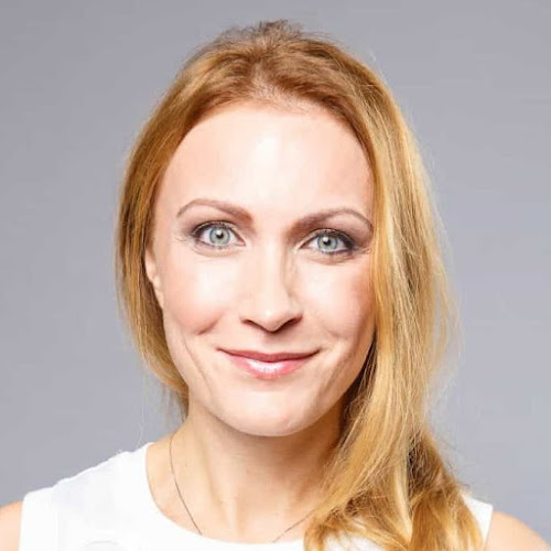 Dr. Aleksandra Majdani