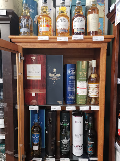 Beacon Landing Liquor & More - Thumbnail