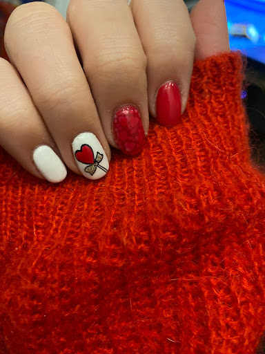 Laura L’Nails - Thumbnail