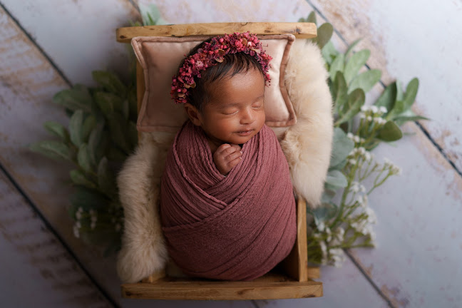 Bella Newborn Photography - Photography studio