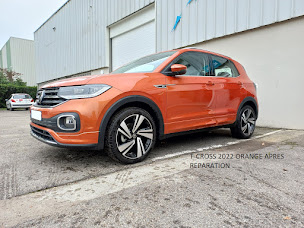 Photo n°3 de Carrosserie de l'étoile à Vaulx-en-Velin (Atelier de carrosserie automobile)