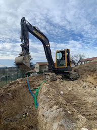 Photo n°2 de EMTC - Terrassement, VRD & Démolition à Givors (Entreprise de terrassement)