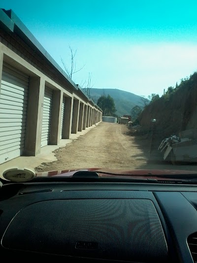 Photos of GIBA STORAGE