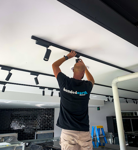 Bonded Earth Electrical - Electrician Batemans Bay