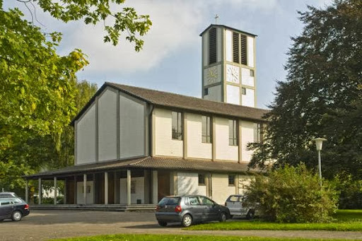 Kirche im Quadrat
