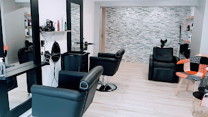 Photo n°1 de Tania M artisan coiffeur à Richeling (Salon de coiffure)