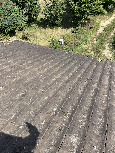 Photo de Sas Renov Toiture 24 à Maurens (24140)