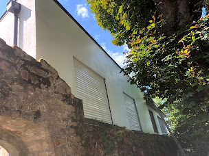 Photo n°16 de Artisan M. rénovation nettoyage de façades et toitures à Les Ponts-de-Cé (Peintre en bâtiment)