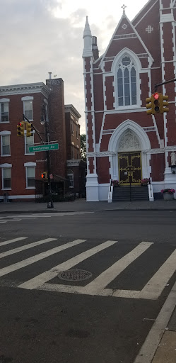 Greenpoint Ave/Manhattan Av Gallery - United States