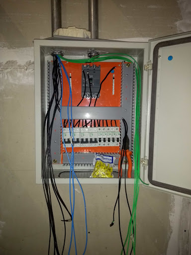 Tiago eletricista e serviços eletricos em geral