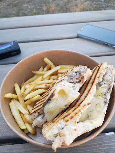 Photo 6 - Food Truck - Lunatruck