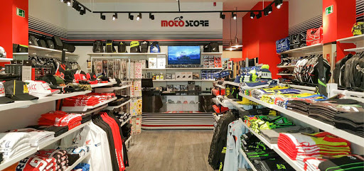 SideStore.Store - Visual