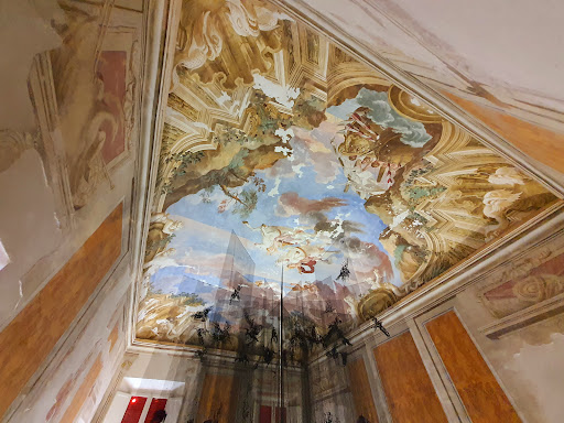 St. James's Palace - Visual
