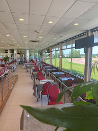 Photo n°72 de Restaurant de l'Hippodrome / Le boeuf au galop à Le Passage (Restaurant français)