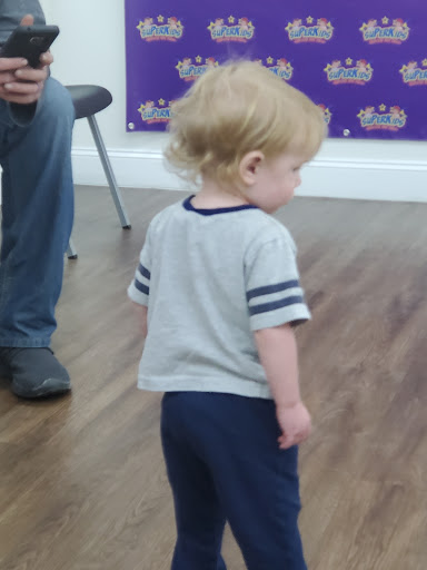 Superkids Haircuts and Salon - Thumbnail
