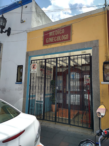 Médico Ginecólogo - Thumbnail