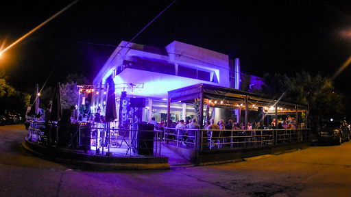 La Moderna Bar