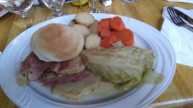 Lumpy's Bar and Grill