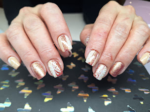 Photo n°2 de CRYSTAL D'AMBRE à Folgensbourg (Institut de beauté)