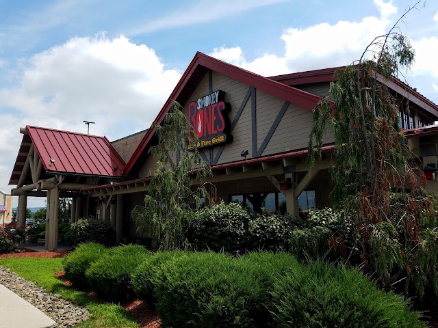 Smokey Bones Bar & Fire Grill