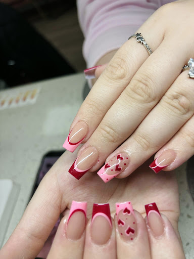 Angel Nails & Beauty in Fleet