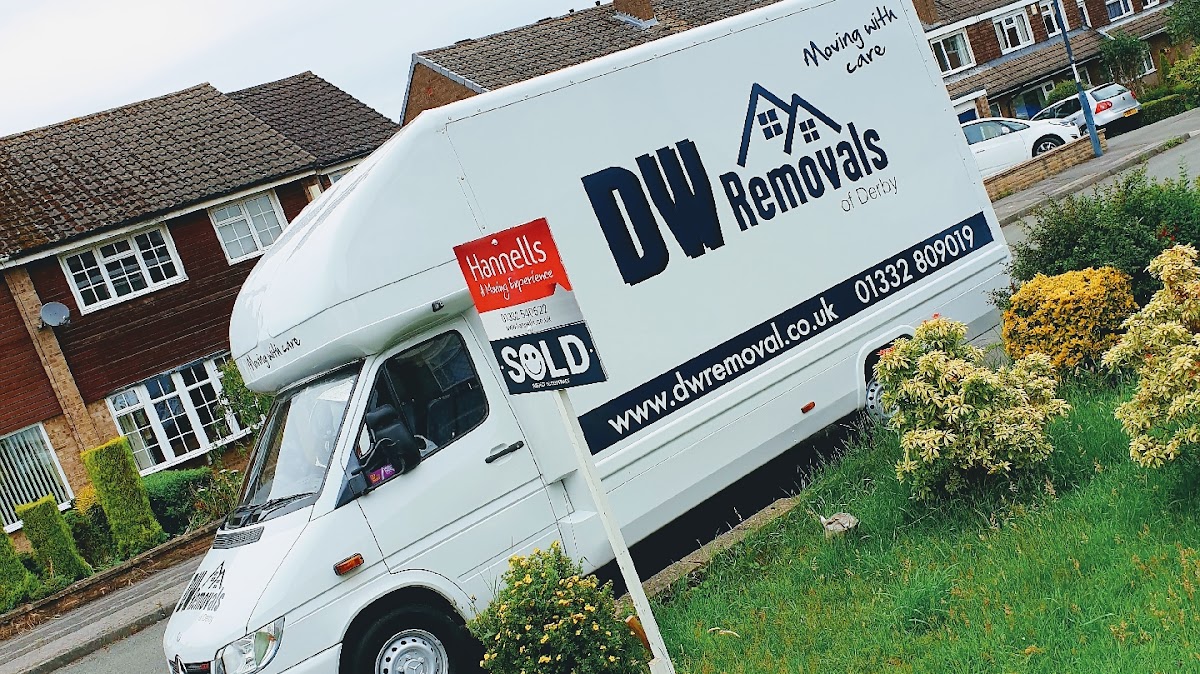 DW Removals of Derby