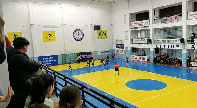 Opinii despre Liceul cu Program Sportiv în Slatina - Școală