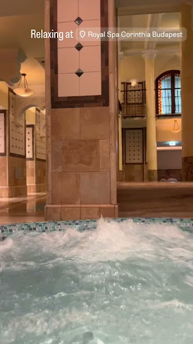 Nyitvatartás: Royal Spa