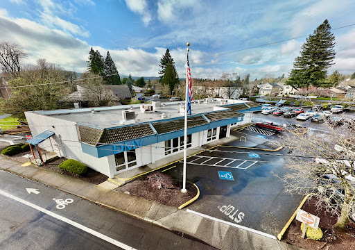 Gladstone DMV - Visual