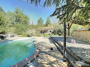 Photo n°6 de Laurène REGIS - Consultant immobilier Optimhome - Marseille 12 à Marseille (Agent immobilier)