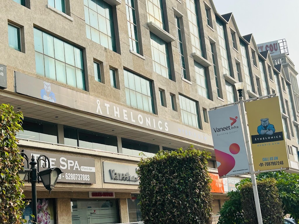 Athelonics Hybrid Gym Zirakpur