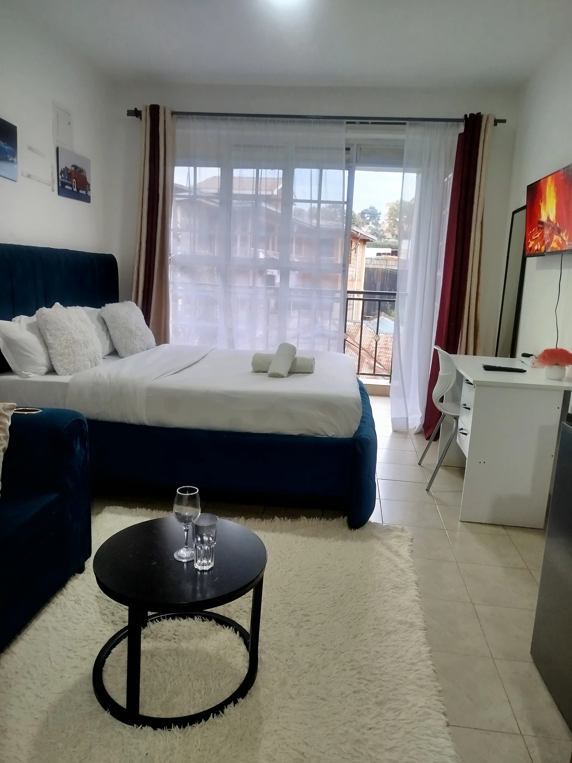 Blooming Airbnb Ruaka