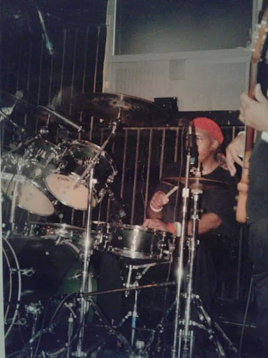 Gentlemen Ten - Thumbnail