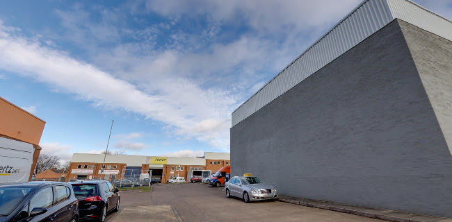 Reviews of Shurgard Self Storage Northampton Central in Northampton - Moving company