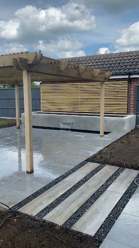 Reviews of 4 Life Landscapes in Ipswich - Construction company