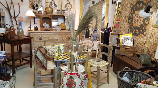 Brocante chez Corinne - Thumbnail