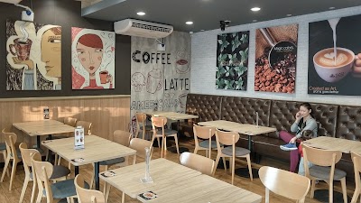 Photos of Black Canyon Kitchen