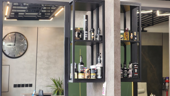 Ratings and feedback for Groom Up Gents Salon