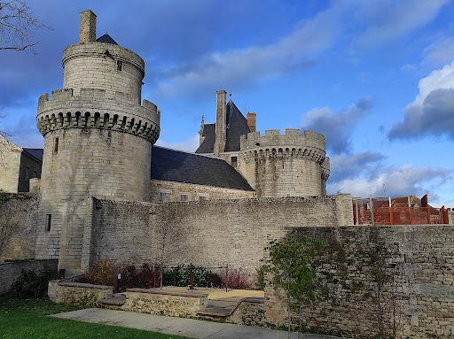 Le Château des Ducs - Thumbnail