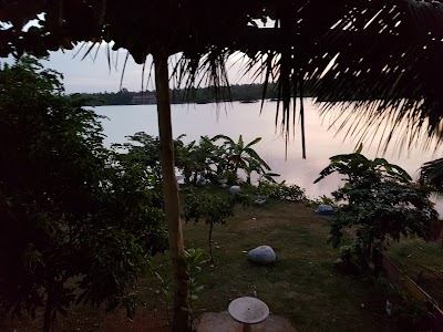 Photos of Lake Wave Hotel