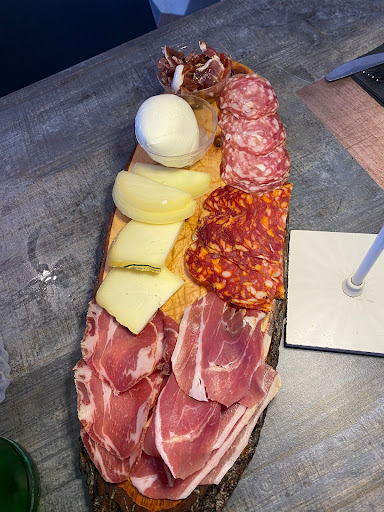 Della Volpe - Caseificio & Ristorante - Thumbnail
