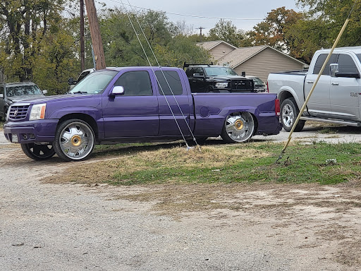 Este's collision center and Rv repair