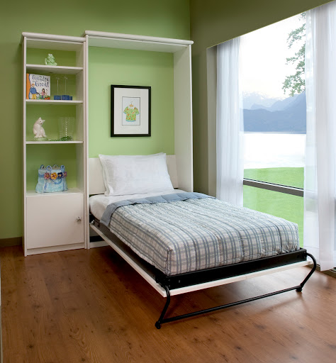 The Tailored Closet of The Black Hills - Thumbnail